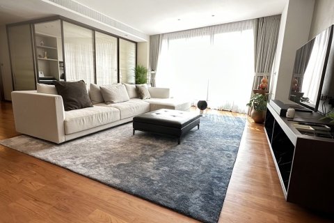 Condo à Watthana, Bangkok, Thaïlande, 3 chambres  № 160492 - photo 1