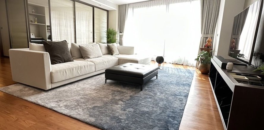 Condo à Watthana, Bangkok, Thaïlande, 3 chambres  № 160492