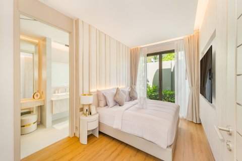 Villa in Phuket, Thailand 3 bedrooms № 160493 - photo 12