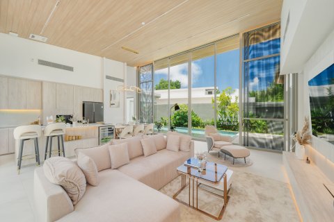 Villa in Phuket, Thailand 3 bedrooms № 160493 - photo 2