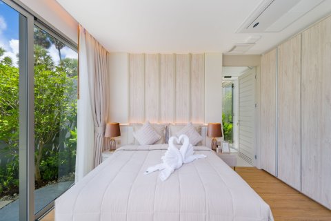 Villa in Phuket, Thailand 3 bedrooms № 160493 - photo 11