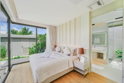 Villa in Phuket, Thailand 3 bedrooms № 160493 - photo 10