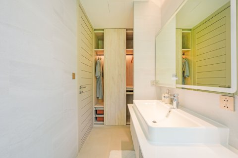 Villa in Phuket, Thailand 3 bedrooms № 160493 - photo 19