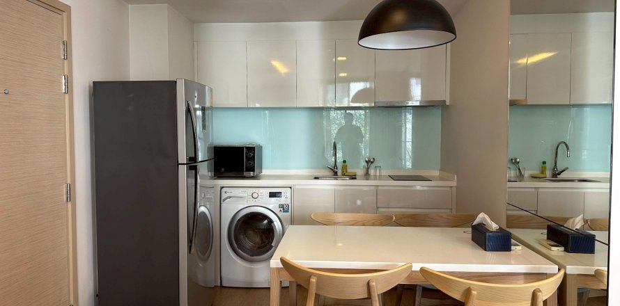 Студия в кондо в Ваттхане, Бангкок, Таиланд № 160487