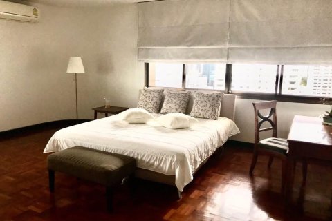 Кондоминиум с 3 спальнями в Ваттхане, Бангкок, Таиланд № 156120 - фото 5