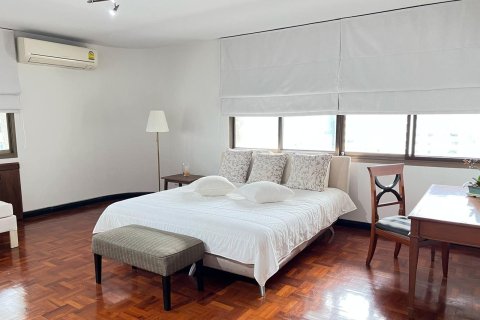 Кондоминиум с 3 спальнями в Ваттхане, Бангкок, Таиланд № 156120 - фото 3