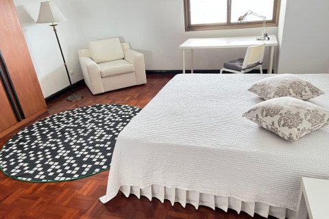 Кондоминиум с 3 спальнями в Ваттхане, Бангкок, Таиланд № 156120 - фото 4