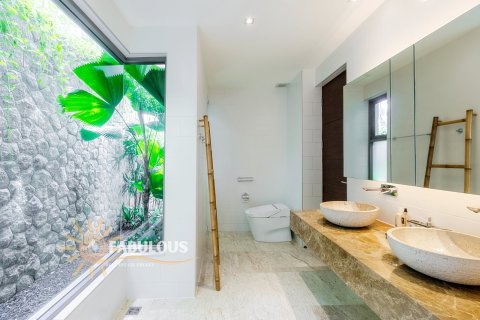 Villa in Bang Tao, Thailand 3 bedrooms № 179409 - photo 6