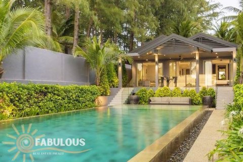 Villa in Phang Nga, Thailand 4 bedrooms № 179406 - photo 2