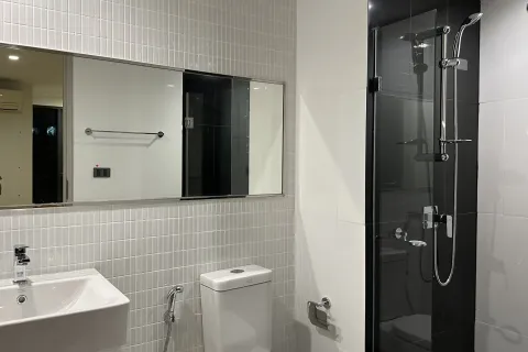 Studio dans le Condo à Phra Khanong, Bangkok, Thaïlande  № 145914 - photo 4