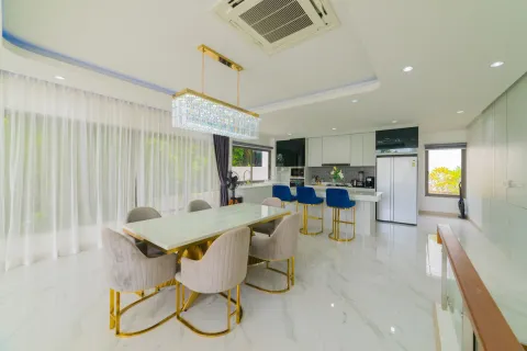 Вилла в Пхукете, Таиланд с 4 спальнями № 171213 - фото 11