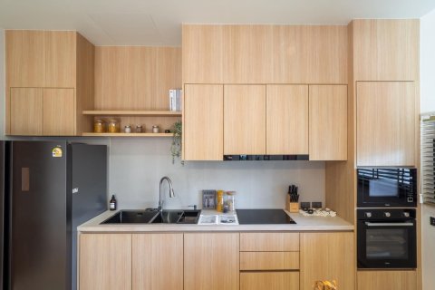 Villa in Phuket, Thailand 2 bedrooms № 171217 - photo 13