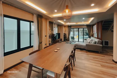 Вилла в Сан-Сая, Таиланд с 4 спальнями  № 161146 - фото 3