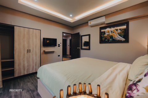 Вилла в Сан-Сая, Таиланд с 4 спальнями  № 161146 - фото 10