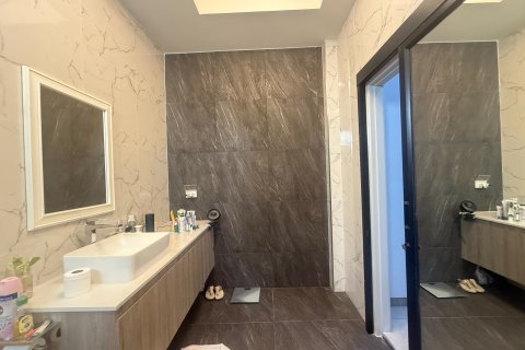House in Pattaya, Thailand 3 bedrooms № 233893 - photo 26