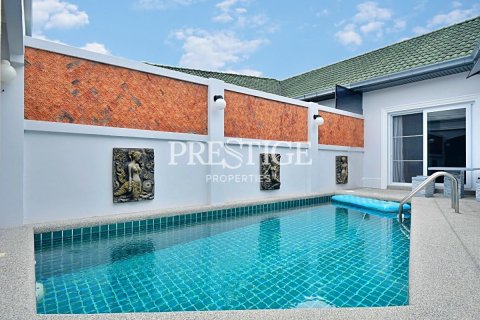 Casa de 2 dormitorios en Pattaya, Tailandia № 210214 - foto 2