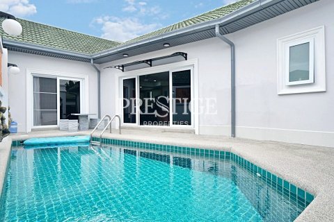 Casa de 2 dormitorios en Pattaya, Tailandia № 210214 - foto 18