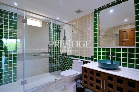 Condominio de 1 dormitorio en Pattaya, Tailandia № 210213 - foto 14