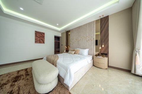 Villa in Pattaya, Thailand 5 bedrooms № 233170 - photo 24