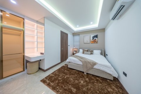 Villa in Pattaya, Thailand 5 bedrooms № 233170 - photo 29
