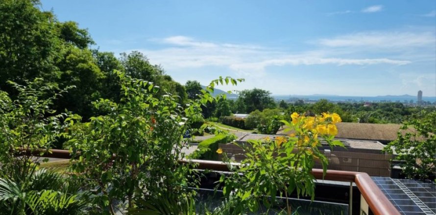 Condo in Pattaya, Thailand, 2 bedrooms № 202075