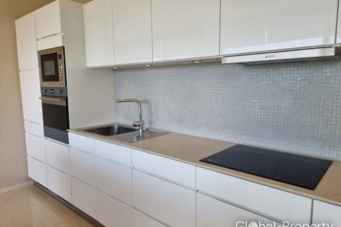 Condo in Pattaya, Thailand, 2 bedrooms № 202075 - photo 19