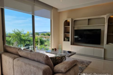 Condo in Pattaya, Thailand, 2 bedrooms № 202075 - photo 10