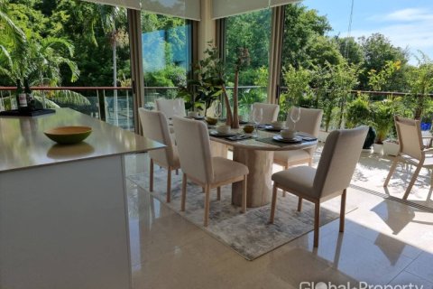 Condo in Pattaya, Thailand, 2 bedrooms № 202075 - photo 13