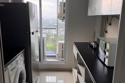 Condo à Samut Prakan, Thaïlande, 2 chambres  № 158088