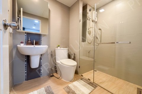 Apartamento de 1 dormitorio en Hua Hin, Tailandia № 206100 - foto 3