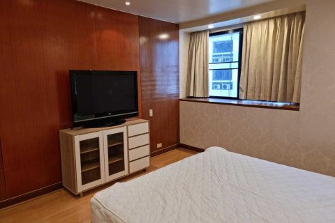 Condo in Khlong Toei, Bangkok, Thailand, 3 bedrooms  № 158425 - photo 9