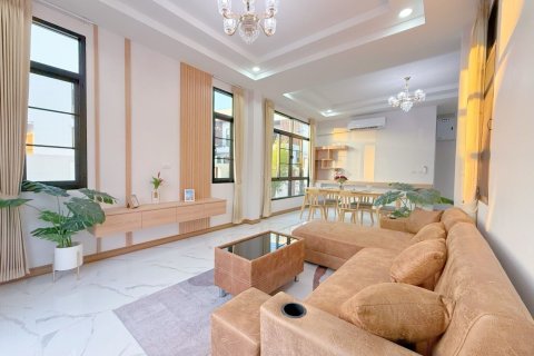 Вилла в Чиангмае, Таиланд с 4 спальнями  № 158427 - фото 4