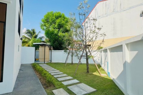 Вилла в Чиангмае, Таиланд с 4 спальнями  № 158427 - фото 10