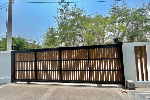 Вилла в Чиангмае, Таиланд с 4 спальнями  № 158427 - фото 16