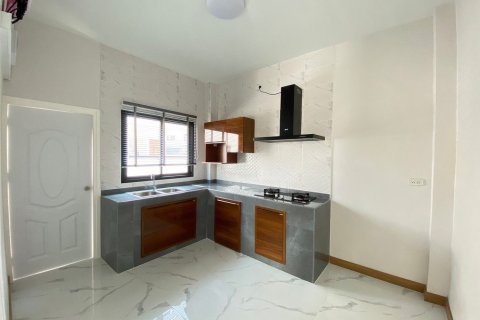 Вилла в Чиангмае, Таиланд с 4 спальнями  № 158427 - фото 14