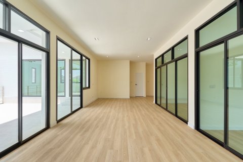 Дом в Чиангмае, Таиланд с 4 спальнями  № 158422 - фото 9