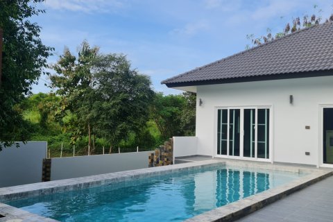 Villa in Chiang Rai, Thailand 3 bedrooms № 170707 - photo 19