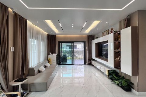 Дом в Паттайе, Таиланд с 4 спальнями  № 170709 - фото 2