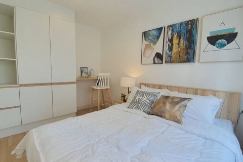 Studio dans le Condo à Khlong Toei, Bangkok, Thaïlande  № 173737 - photo 4