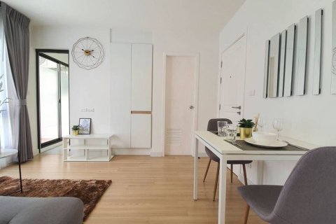 Studio dans le Condo à Khlong Toei, Bangkok, Thaïlande  № 173737 - photo 5