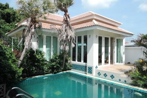 Haus auf Jomtien Beach, Pattaya, Thailand 6 Schlafzimmer № 223166