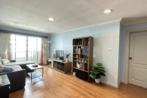 Condo à Watthana, Bangkok, Thaïlande, 2 chambres № 200995 - photo 13
