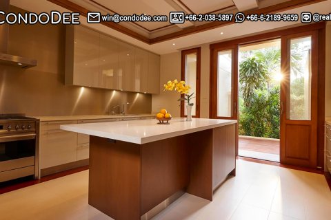 House in Watthana, Bangkok, Thailand 5 bedrooms № 201000 - photo 11
