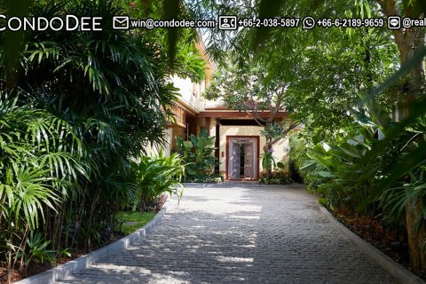 House in Watthana, Bangkok, Thailand 5 bedrooms № 201000 - photo 2
