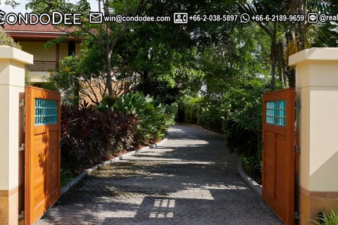 House in Watthana, Bangkok, Thailand 5 bedrooms № 201000 - photo 10