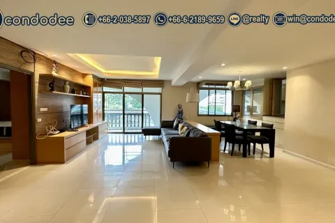 Condo in Watthana, Bangkok, Thailand, 2 bedrooms  № 200998