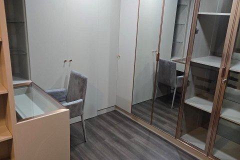 House in Bang Kaeo, Thailand 5 bedrooms № 160471 - photo 9