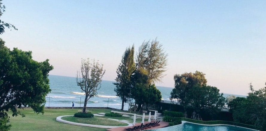Condo in Hua Hin, Thailand, 3 bedrooms  № 160467