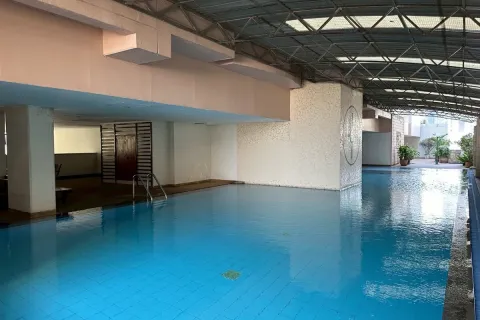 Кондоминиум с 2 спальнями в Ваттхане, Бангкок, Таиланд № 160466 - фото 12