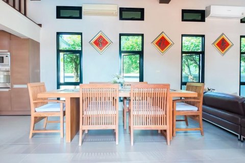 Villa in Phuket, Thailand 3 bedrooms № 140552 - photo 10